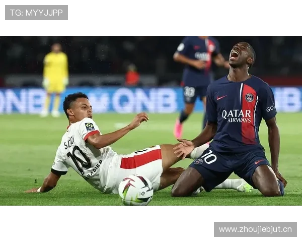 登贝莱左右脚技术差距及实战应用解析