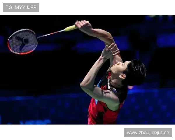 李梓嘉练羽毛球像打仗，出门却能各种瞎花钱，真是矛盾体啊！